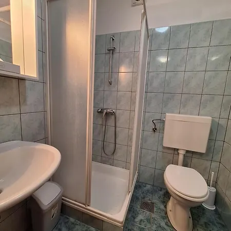 Zupnijski Apartmaji Dolenjske Toplice Exterior photo