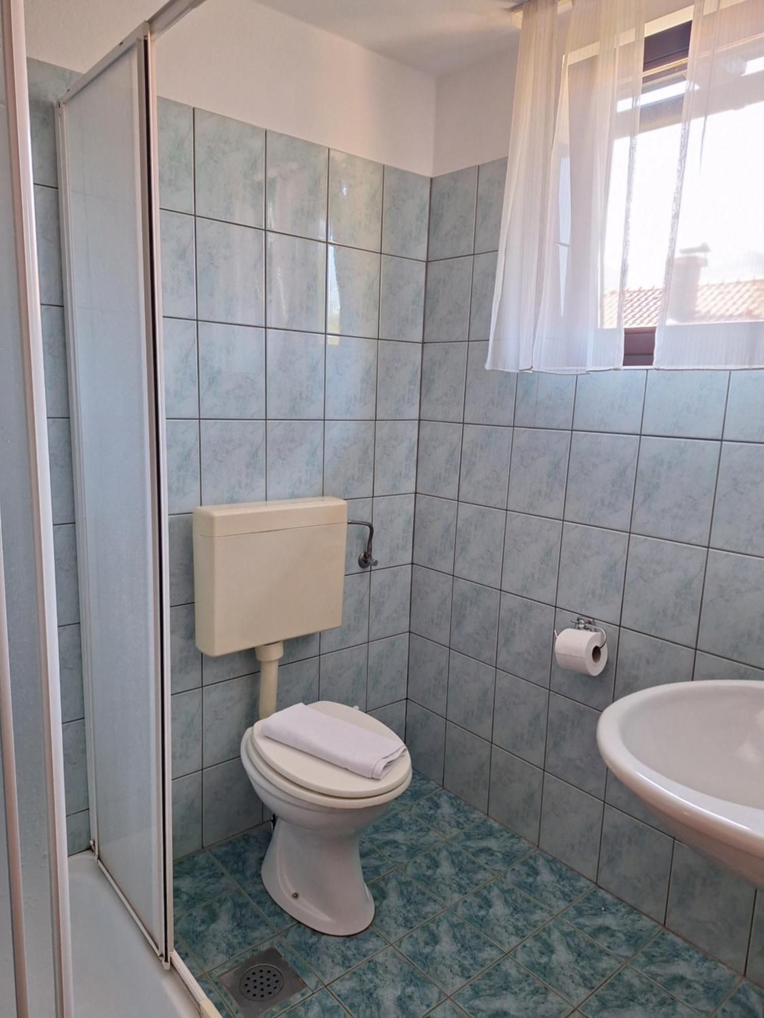 Zupnijski Apartmaji *